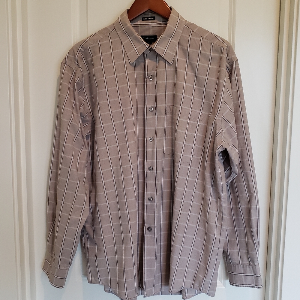 Van Heusen no iron plaid dress shirt